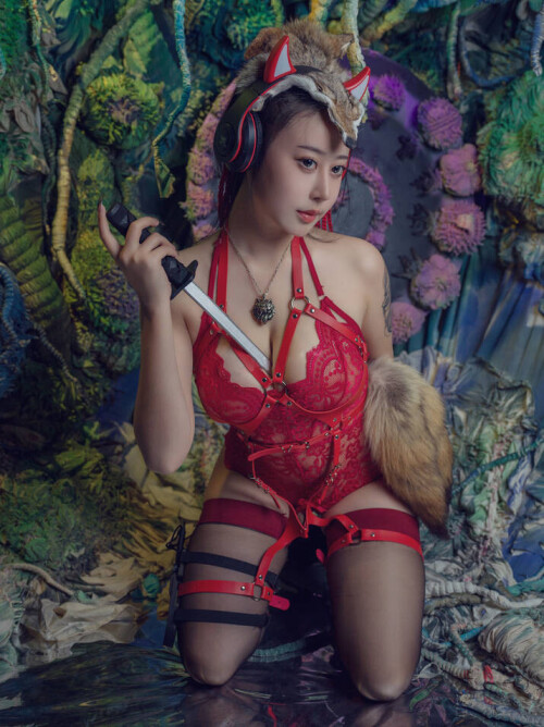 奈汐酱nice - 猎狼女 预览展示图 2
