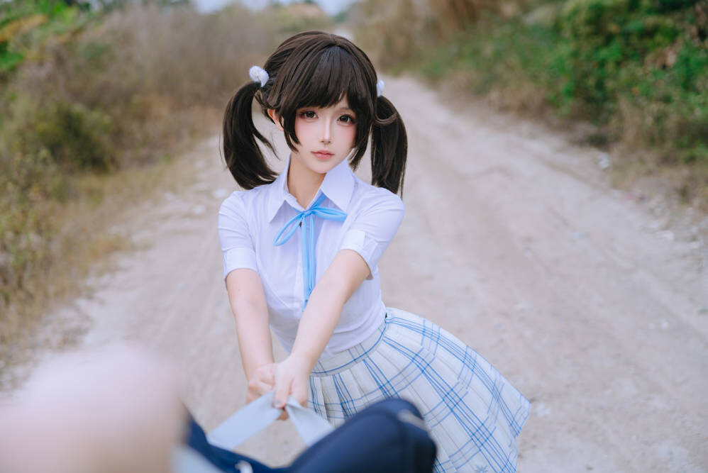 日奈娇 (樱井小莜) – 女高 [195P5V-1.65GB]