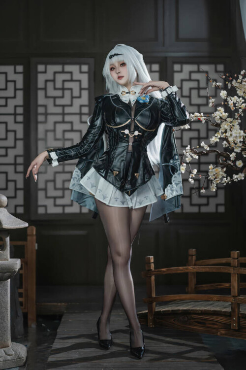 Natsuko夏夏子 - 仪玄 墨形影踪 预览展示图 5
