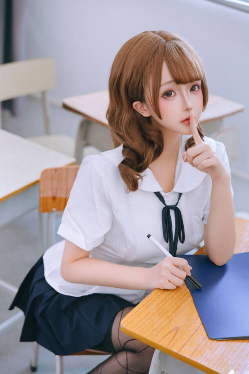 日奈娇 (樱井小莜) - 心理委员 预览展示图 4