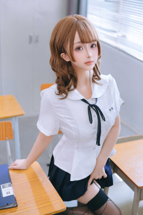 日奈娇 (樱井小莜) - 心理委员 预览展示图 6