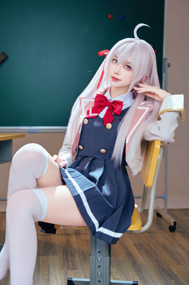 Shika小鹿鹿 - 艾莉同学 [38P2V-369MB]