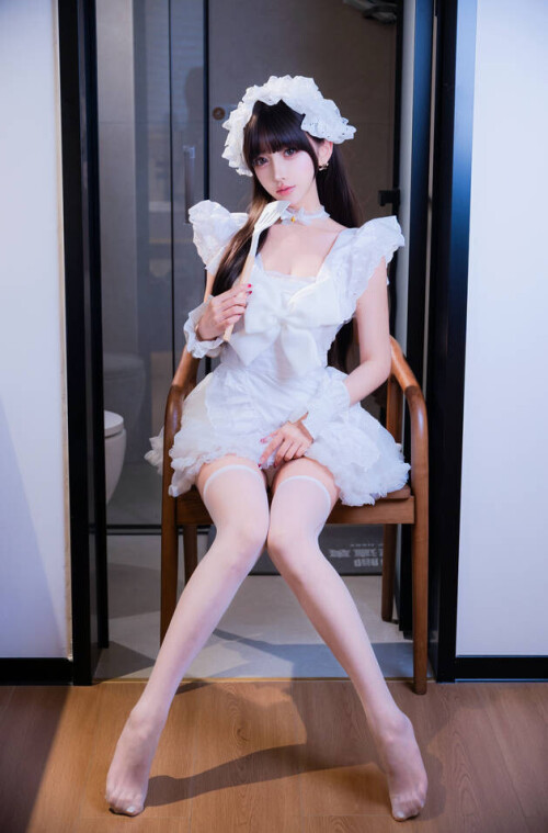 过期米线线喵 - 厨娘女仆 预览展示图 3