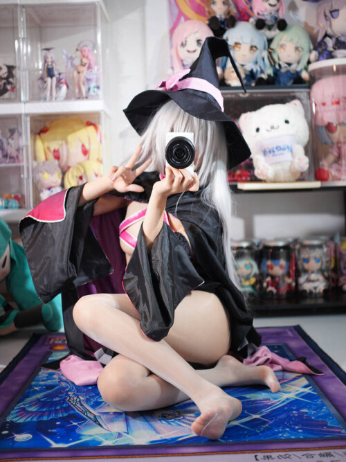 白栎Shirly - 宁宁魔女 上 预览展示图 2