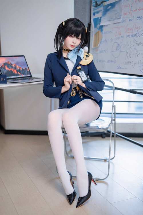 轩萧学姐 - NIKKE 胜利女神 索拉 预览展示图 5