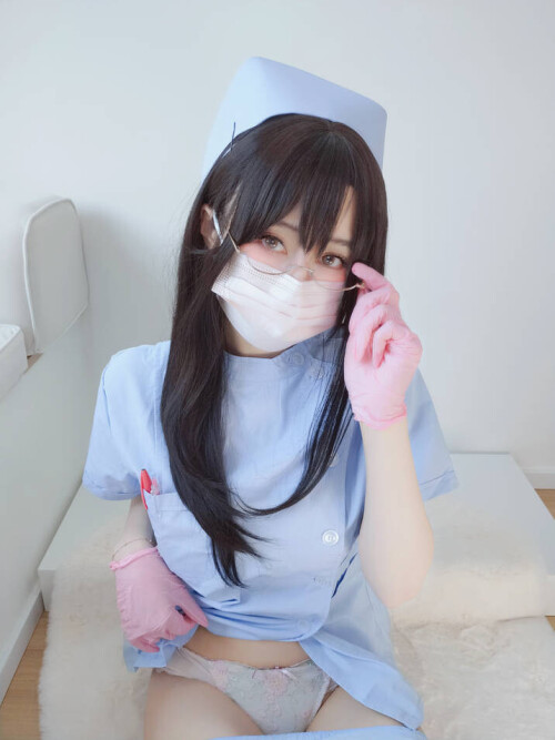 白银81 - 自撮り Vol.95 预览展示图 4