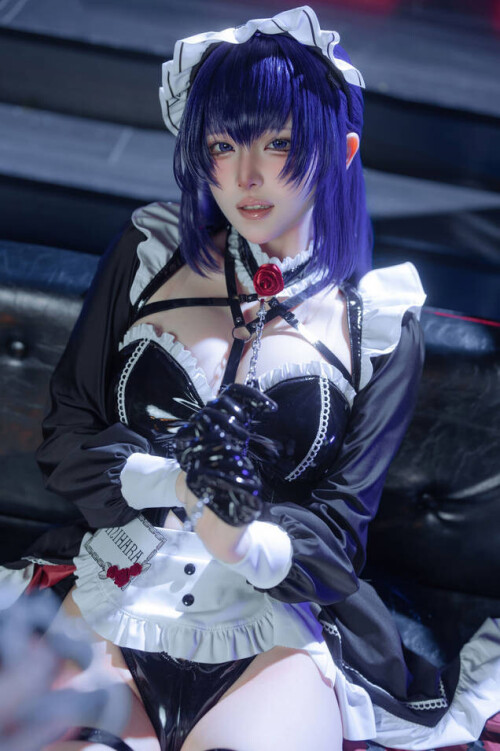 屿鱼 - NIKKE 胜利女神 米哈拉:咖啡女仆 预览展示图 3