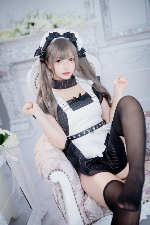 神楽坂真冬 - 妄想女仆 预览展示图 5