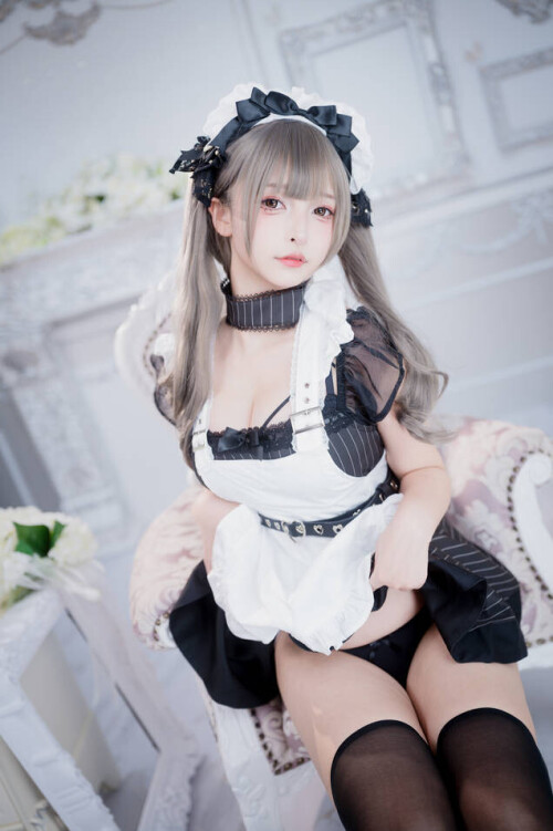 神楽坂真冬 - 妄想女仆 预览展示图 6