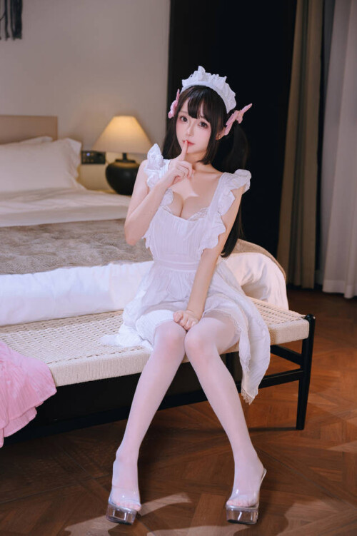 日奈娇 (樱井小莜) - 见习女仆 预览展示图 5