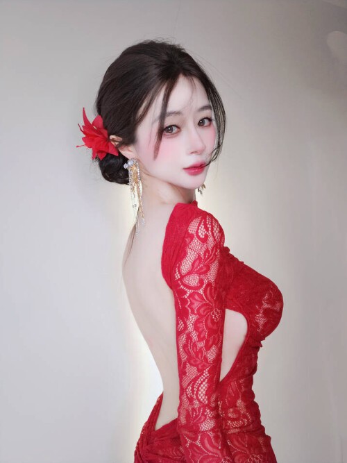 白银81 - Fantia 2025年12月订阅合集 (15套) 预览展示图 3