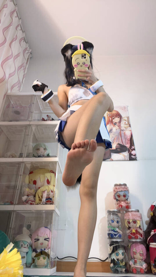 白栎shirly - 猫冢响 预览展示图 2