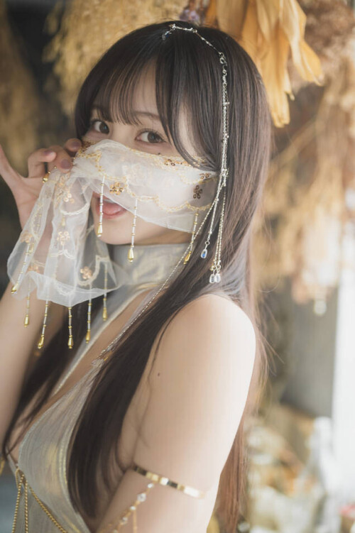 けん研🧪 (けんけん) - 【DL】Crystal 2026生誕写真集 预览展示图 6