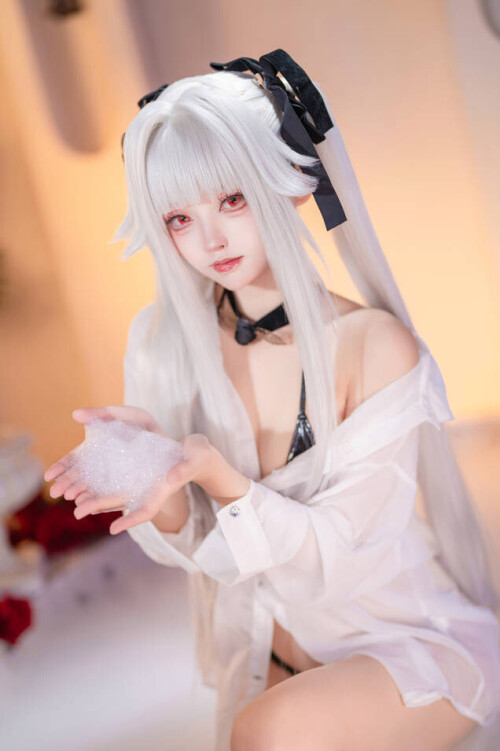 大大卷卷小卷 - 美少女万华镜 水池 预览展示图 5