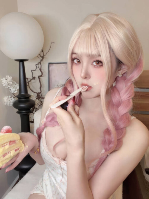 Natsuko夏夏子 - 2026年06月会员订阅奖励 预览展示图 5