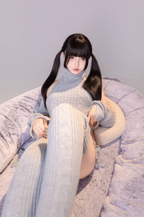 神楽坂真冬 - 灰色轨迹 预览展示图 4