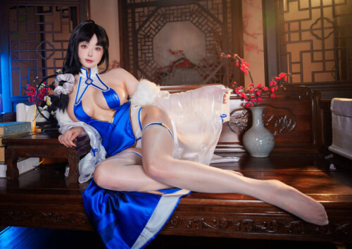 秋和柯基 – 碧蓝航线 定安 [30P1V-0.99GB]
