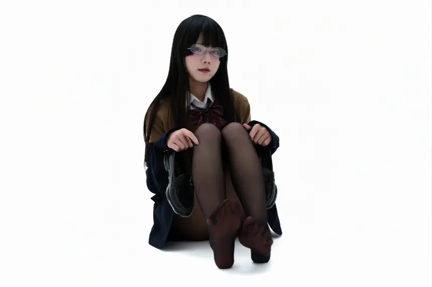 清水凪 - 後輩ちゃんの制服3 预览展示图 1