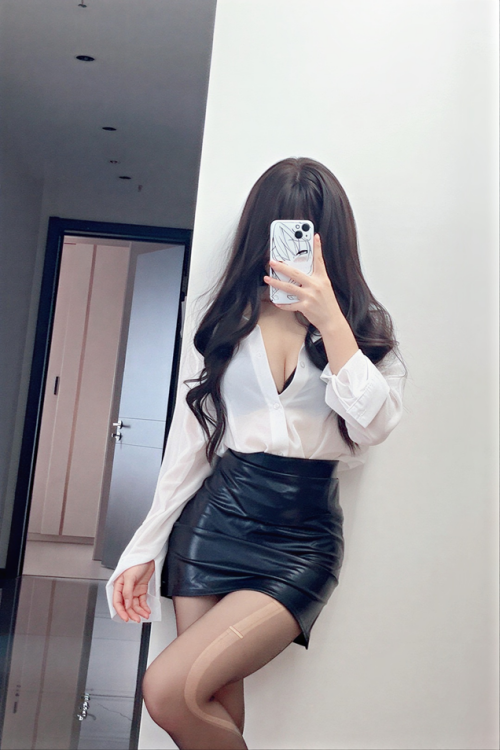Bangni邦尼 - 老师好 自摄 预览展示图 3