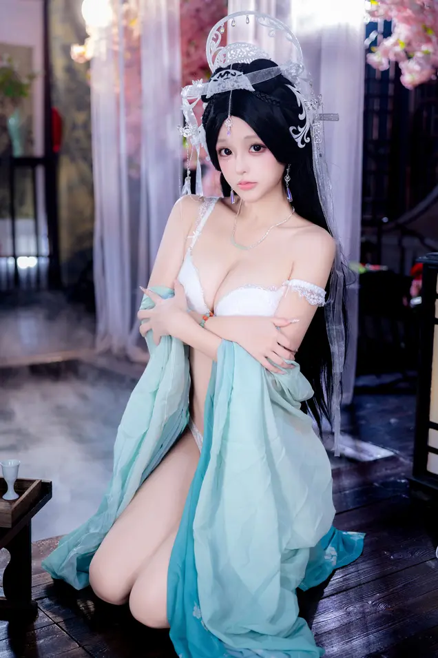日奈娇 (樱井小莜) - 白月光 预览展示图 4
