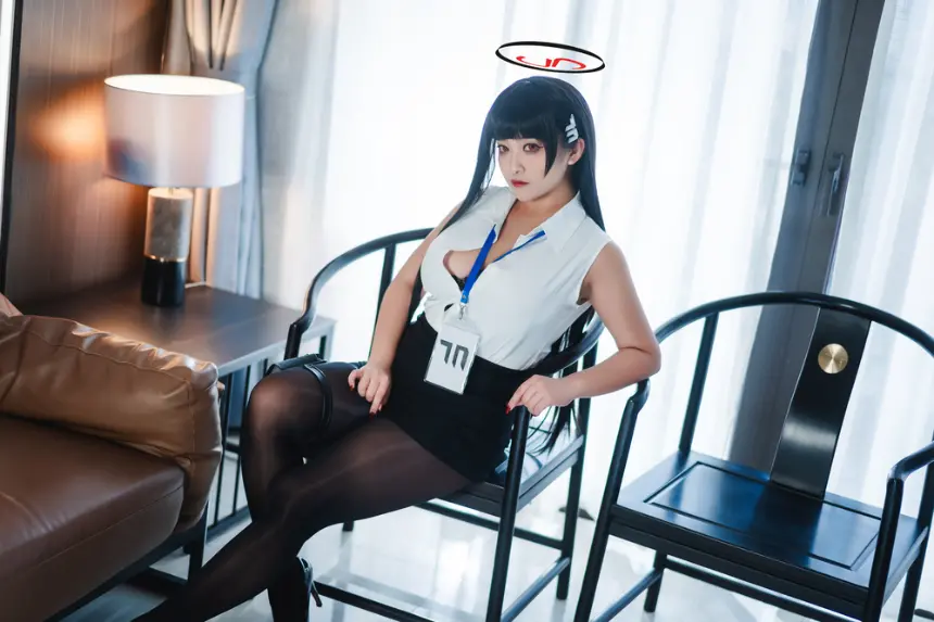 洛璃 LoLiSAMA - 蔚蓝档案 调月莉音 预览展示图 3