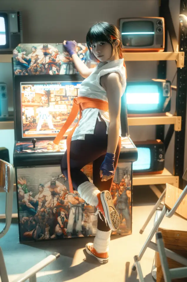 滕子京大王 - KOF 坂崎由莉 预览展示图 3