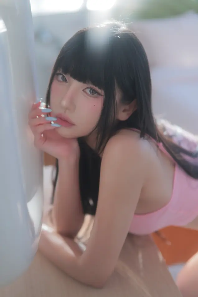 Dongeuran (동그란) - Baby Oil 预览展示图 3