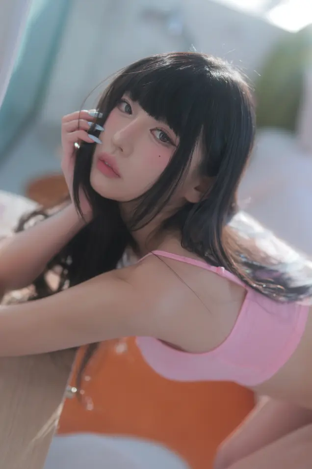 Dongeuran (동그란) - Baby Oil 预览展示图 2