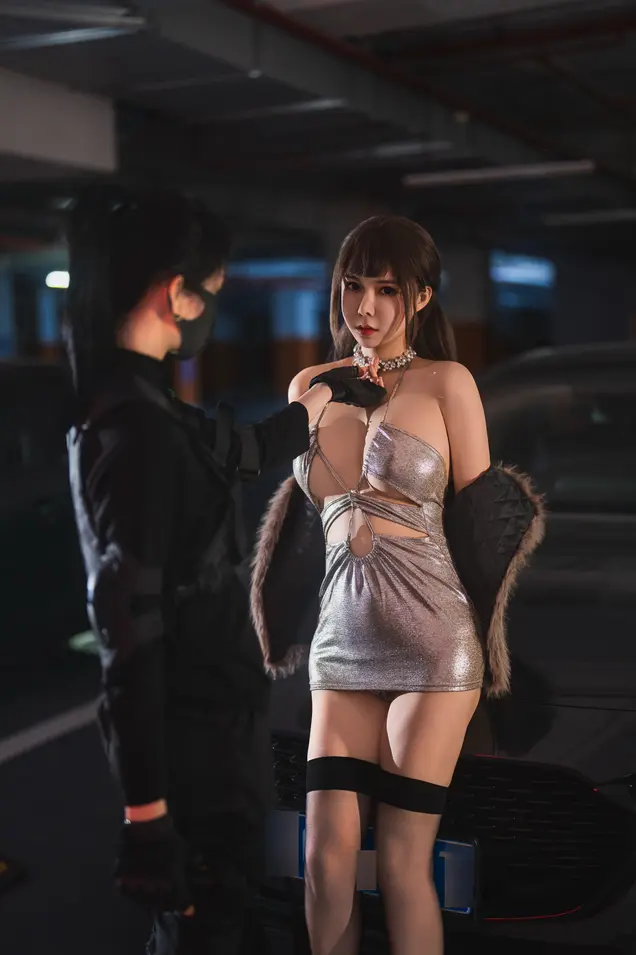 亚马逊鲶鱼 – 女明星 [80P-0.98GB]