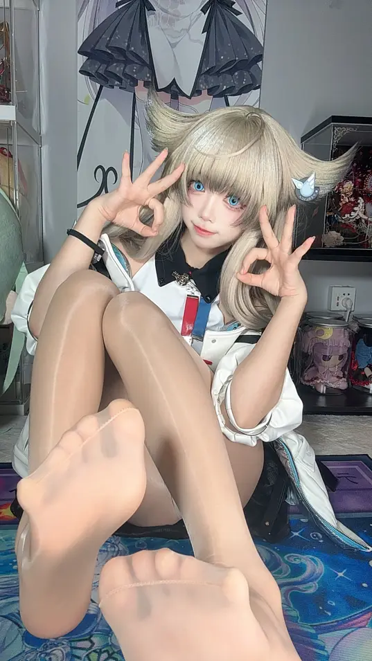 白栎Shirly - 佩丽卡 预览展示图 1